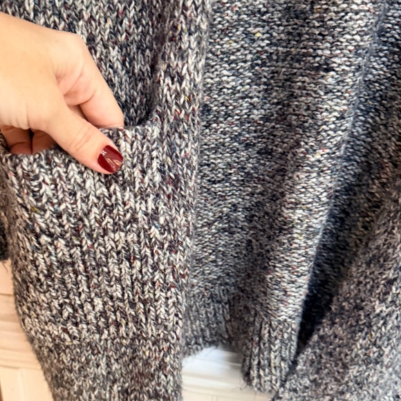 Loft Sweater Cardigan size Medium - Picture 3 of 6